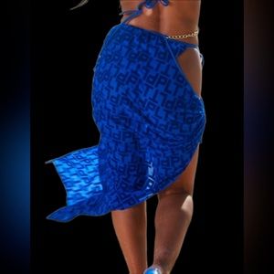 Sexy plus size beach skirt with gold side accent chain